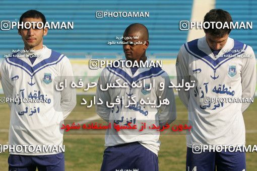 1242485, Tehran, , لیگ برتر فوتبال ایران، Persian Gulf Cup، Week 18، Second Leg، Rah Ahan 1 v 0 Malvan Bandar Anzali on 2008/12/08 at Ekbatan Stadium