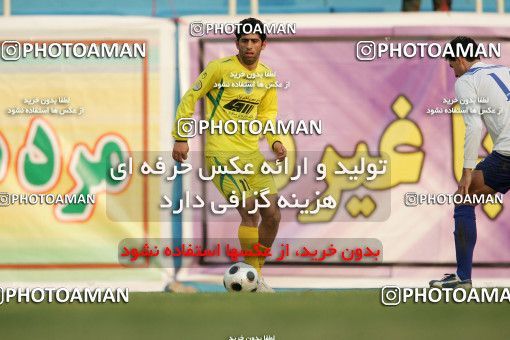 1242445, Tehran, , لیگ برتر فوتبال ایران، Persian Gulf Cup، Week 18، Second Leg، Rah Ahan 1 v 0 Malvan Bandar Anzali on 2008/12/08 at Ekbatan Stadium