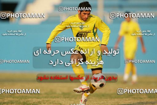 1242357, Tehran, , لیگ برتر فوتبال ایران، Persian Gulf Cup، Week 18، Second Leg، Rah Ahan 1 v 0 Malvan Bandar Anzali on 2008/12/08 at Ekbatan Stadium