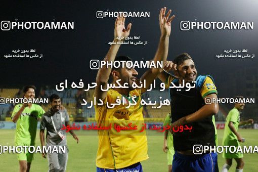 1246992, Abadan, , جام حذفی فوتبال ایران, Semi-Finals, Khorramshahr Cup, Sanat Naft Abadan (4) 0 v 0 (3) Tractor S.C. on 2018/09/14 at Takhti Stadium Abadan
