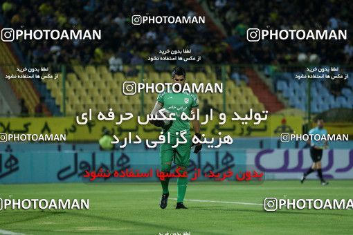 1247025, Abadan, , جام حذفی فوتبال ایران, Semi-Finals, Khorramshahr Cup, Sanat Naft Abadan (4) 0 v 0 (3) Tractor S.C. on 2018/09/14 at Takhti Stadium Abadan