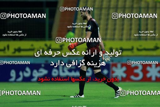 1247408, Abadan, , جام حذفی فوتبال ایران, Semi-Finals, Khorramshahr Cup, Sanat Naft Abadan (4) 0 v 0 (3) Tractor S.C. on 2018/09/14 at Takhti Stadium Abadan