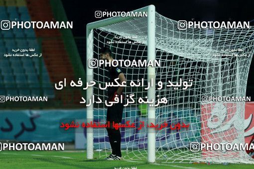 1247648, Abadan, , جام حذفی فوتبال ایران, Semi-Finals, Khorramshahr Cup, Sanat Naft Abadan (4) 0 v 0 (3) Tractor S.C. on 2018/09/14 at Takhti Stadium Abadan