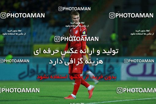 1247464, Abadan, , جام حذفی فوتبال ایران, Semi-Finals, Khorramshahr Cup, Sanat Naft Abadan (4) 0 v 0 (3) Tractor S.C. on 2018/09/14 at Takhti Stadium Abadan