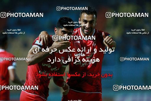 1247424, Abadan, , جام حذفی فوتبال ایران, Semi-Finals, Khorramshahr Cup, Sanat Naft Abadan (4) 0 v 0 (3) Tractor S.C. on 2018/09/14 at Takhti Stadium Abadan