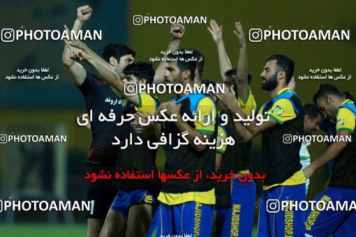 1247513, Abadan, , جام حذفی فوتبال ایران, Semi-Finals, Khorramshahr Cup, Sanat Naft Abadan (4) 0 v 0 (3) Tractor S.C. on 2018/09/14 at Takhti Stadium Abadan