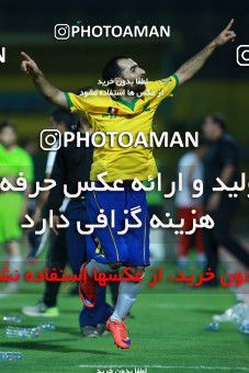 1247528, Abadan, , جام حذفی فوتبال ایران, Semi-Finals, Khorramshahr Cup, Sanat Naft Abadan (4) 0 v 0 (3) Tractor S.C. on 2018/09/14 at Takhti Stadium Abadan