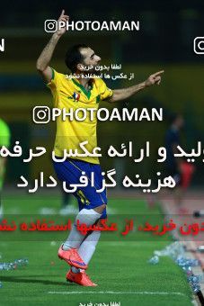 1247568, Abadan, , جام حذفی فوتبال ایران, Semi-Finals, Khorramshahr Cup, Sanat Naft Abadan (4) 0 v 0 (3) Tractor S.C. on 2018/09/14 at Takhti Stadium Abadan