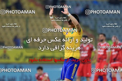 1247307, Abadan, , جام حذفی فوتبال ایران, Semi-Finals, Khorramshahr Cup, Sanat Naft Abadan (4) 0 v 0 (3) Tractor S.C. on 2018/09/14 at Takhti Stadium Abadan