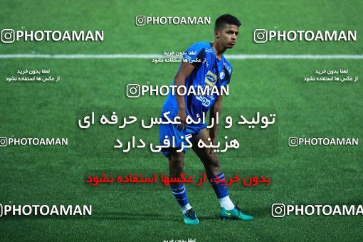 1249902, Tehran, , لیگ برتر فوتبال ایران، Persian Gulf Cup، Week 7، First Leg، Nassaji Qaemshahr 0 v 0 Esteghlal on 2018/09/22 at Vatani Football Stadium
