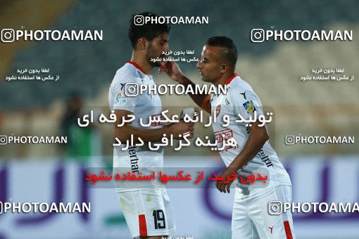 1307755, Tehran, , لیگ برتر فوتبال ایران، Persian Gulf Cup، Week 7، First Leg، Persepolis 1 v 0 Sepid Roud Rasht on 2018/09/23 at Azadi Stadium