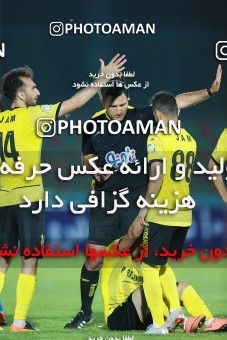 1253077, Tehran,Shahr Qods, , جام حذفی فوتبال ایران, 1/16 stage, Khorramshahr Cup, Paykan 0 v 0 Pars Jonoubi Jam on 2018/09/14 at Shahr-e Qods Stadium