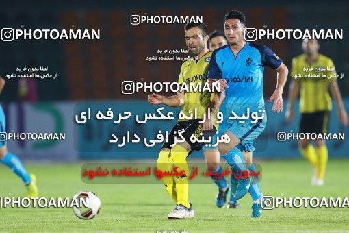 1253026, Tehran,Shahr Qods, , جام حذفی فوتبال ایران, 1/16 stage, Khorramshahr Cup, Paykan 0 v 0 Pars Jonoubi Jam on 2018/09/14 at Shahr-e Qods Stadium