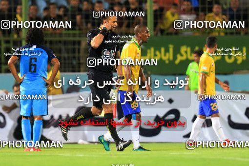 1254125, Abadan, , لیگ برتر فوتبال ایران، Persian Gulf Cup، Week 7، First Leg، Sanat Naft Abadan 1 v 2 Paykan on 2018/09/21 at Takhti Stadium Abadan