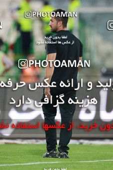 1254323, Tehran, , لیگ برتر فوتبال ایران، Persian Gulf Cup، Week 6، First Leg، Persepolis 2 v 1 Nassaji Qaemshahr on 2018/09/12 at Azadi Stadium