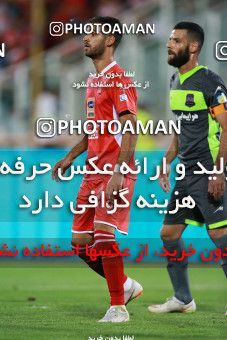 1254335, Tehran, , لیگ برتر فوتبال ایران، Persian Gulf Cup، Week 6، First Leg، Persepolis 2 v 1 Nassaji Qaemshahr on 2018/09/12 at Azadi Stadium