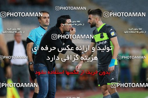 1254460, Tehran, , لیگ برتر فوتبال ایران، Persian Gulf Cup، Week 6، First Leg، Persepolis 2 v 1 Nassaji Qaemshahr on 2018/09/12 at Azadi Stadium