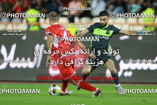 1254455, Tehran, , لیگ برتر فوتبال ایران، Persian Gulf Cup، Week 6، First Leg، Persepolis 2 v 1 Nassaji Qaemshahr on 2018/09/12 at Azadi Stadium