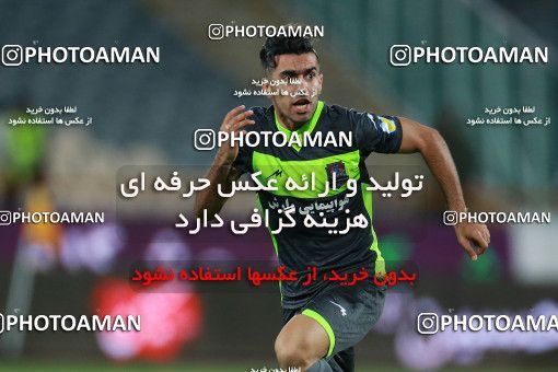 1254489, Tehran, , لیگ برتر فوتبال ایران، Persian Gulf Cup، Week 6، First Leg، Persepolis 2 v 1 Nassaji Qaemshahr on 2018/09/12 at Azadi Stadium