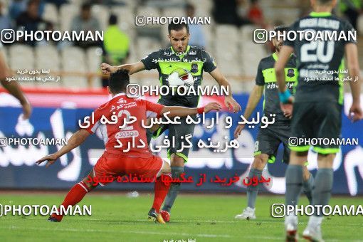 1254887, Tehran, , لیگ برتر فوتبال ایران، Persian Gulf Cup، Week 6، First Leg، Persepolis 2 v 1 Nassaji Qaemshahr on 2018/09/12 at Azadi Stadium