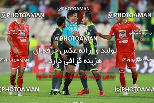 1254811, Tehran, , لیگ برتر فوتبال ایران، Persian Gulf Cup، Week 6، First Leg، Persepolis 2 v 1 Nassaji Qaemshahr on 2018/09/12 at Azadi Stadium
