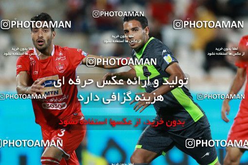 1254819, Tehran, , لیگ برتر فوتبال ایران، Persian Gulf Cup، Week 6، First Leg، Persepolis 2 v 1 Nassaji Qaemshahr on 2018/09/12 at Azadi Stadium