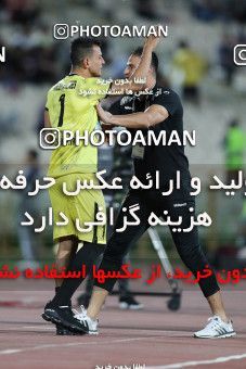 1259010, Tehran, , لیگ برتر فوتبال ایران، Persian Gulf Cup، Week 6، First Leg، Persepolis 2 v 1 Nassaji Qaemshahr on 2018/09/12 at Azadi Stadium