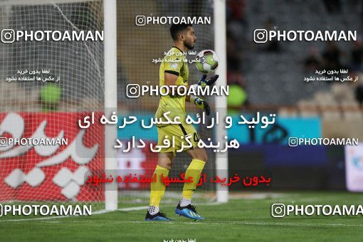 1258972, Tehran, , لیگ برتر فوتبال ایران، Persian Gulf Cup، Week 6، First Leg، Persepolis 2 v 1 Nassaji Qaemshahr on 2018/09/12 at Azadi Stadium