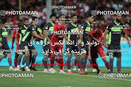 1258992, Tehran, , لیگ برتر فوتبال ایران، Persian Gulf Cup، Week 6، First Leg، Persepolis 2 v 1 Nassaji Qaemshahr on 2018/09/12 at Azadi Stadium