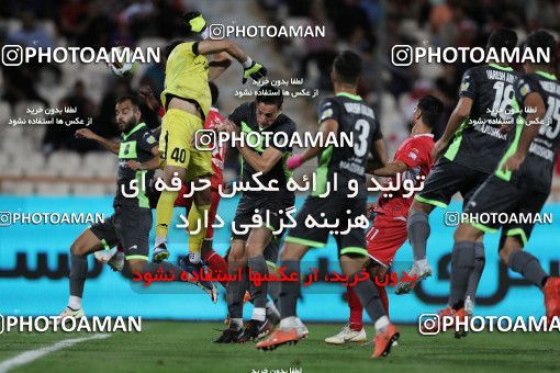 1258975, Tehran, , لیگ برتر فوتبال ایران، Persian Gulf Cup، Week 6، First Leg، Persepolis 2 v 1 Nassaji Qaemshahr on 2018/09/12 at Azadi Stadium