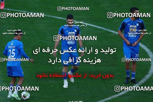 1264999, Tehran, , لیگ برتر فوتبال ایران، Persian Gulf Cup، Week 8، First Leg، Esteghlal 0 v 0 Persepolis on 2018/09/27 at Azadi Stadium