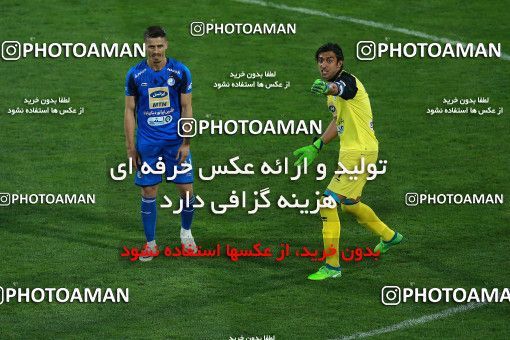 1274120, Tehran, , لیگ برتر فوتبال ایران، Persian Gulf Cup، Week 8، First Leg، Esteghlal 0 v 0 Persepolis on 2018/09/27 at Azadi Stadium