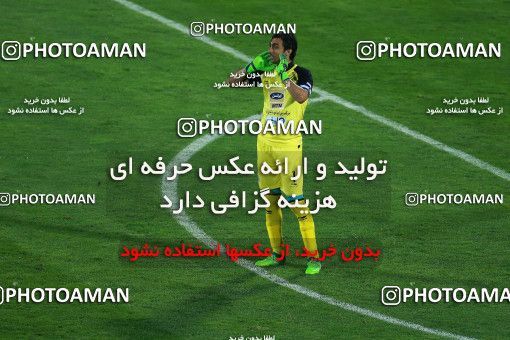 1274086, Tehran, , لیگ برتر فوتبال ایران، Persian Gulf Cup، Week 8، First Leg، Esteghlal 0 v 0 Persepolis on 2018/09/27 at Azadi Stadium
