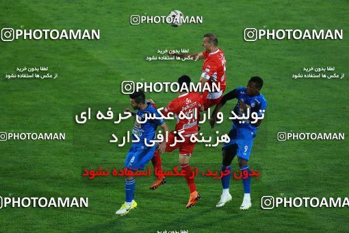 1274024, Tehran, , لیگ برتر فوتبال ایران، Persian Gulf Cup، Week 8، First Leg، Esteghlal 0 v 0 Persepolis on 2018/09/27 at Azadi Stadium