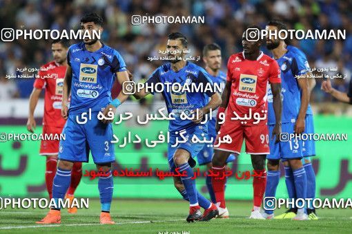 1266934, Tehran, , لیگ برتر فوتبال ایران، Persian Gulf Cup، Week 8، First Leg، Esteghlal 0 v 0 Persepolis on 2018/09/27 at Azadi Stadium