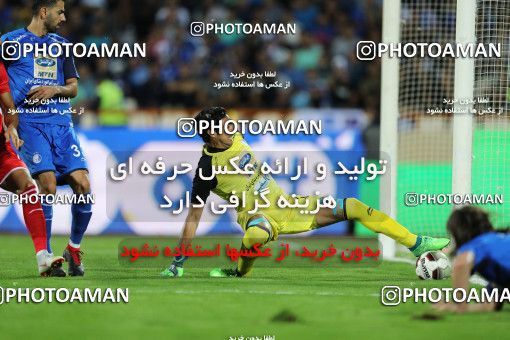 1266960, Tehran, , لیگ برتر فوتبال ایران، Persian Gulf Cup، Week 8، First Leg، Esteghlal 0 v 0 Persepolis on 2018/09/27 at Azadi Stadium
