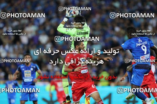 1266951, Tehran, , لیگ برتر فوتبال ایران، Persian Gulf Cup، Week 8، First Leg، Esteghlal 0 v 0 Persepolis on 2018/09/27 at Azadi Stadium