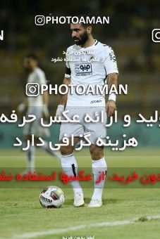 1255824, Masjed Soleyman, , لیگ برتر فوتبال ایران، Persian Gulf Cup، Week 8، First Leg، Naft M Soleyman 0 v 2 Sepahan on 2018/09/27 at Behnam Mohammadi Stadium