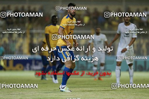 1255848, Masjed Soleyman, , لیگ برتر فوتبال ایران، Persian Gulf Cup، Week 8، First Leg، Naft M Soleyman 0 v 2 Sepahan on 2018/09/27 at Behnam Mohammadi Stadium