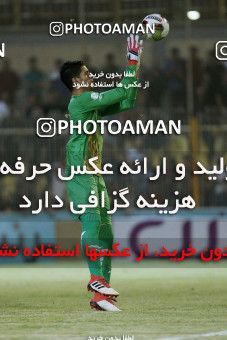 1255823, Masjed Soleyman, , لیگ برتر فوتبال ایران، Persian Gulf Cup، Week 8، First Leg، Naft M Soleyman 0 v 2 Sepahan on 2018/09/27 at Behnam Mohammadi Stadium