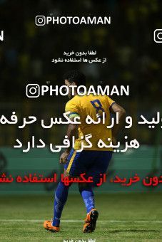 1255904, Masjed Soleyman, , لیگ برتر فوتبال ایران، Persian Gulf Cup، Week 8، First Leg، Naft M Soleyman 0 v 2 Sepahan on 2018/09/27 at Behnam Mohammadi Stadium