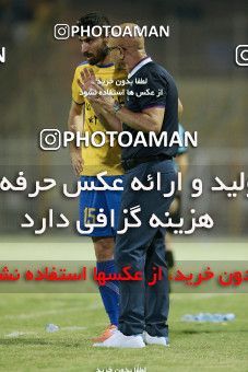 1255862, Masjed Soleyman, , لیگ برتر فوتبال ایران، Persian Gulf Cup، Week 8، First Leg، Naft M Soleyman 0 v 2 Sepahan on 2018/09/27 at Behnam Mohammadi Stadium