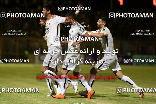 1255739, Masjed Soleyman, , لیگ برتر فوتبال ایران، Persian Gulf Cup، Week 8، First Leg، Naft M Soleyman 0 v 2 Sepahan on 2018/09/27 at Behnam Mohammadi Stadium