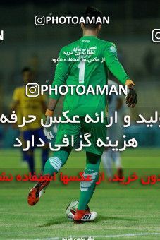 1255974, Masjed Soleyman, , لیگ برتر فوتبال ایران، Persian Gulf Cup، Week 8، First Leg، Naft M Soleyman 0 v 2 Sepahan on 2018/09/27 at Behnam Mohammadi Stadium