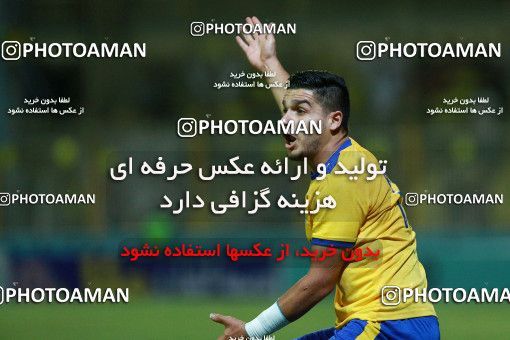 1255990, Masjed Soleyman, , لیگ برتر فوتبال ایران، Persian Gulf Cup، Week 8، First Leg، Naft M Soleyman 0 v 2 Sepahan on 2018/09/27 at Behnam Mohammadi Stadium