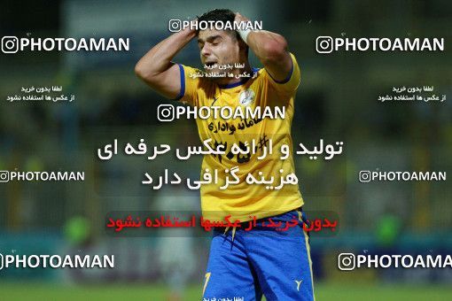 1256012, Masjed Soleyman, , لیگ برتر فوتبال ایران، Persian Gulf Cup، Week 8، First Leg، Naft M Soleyman 0 v 2 Sepahan on 2018/09/27 at Behnam Mohammadi Stadium