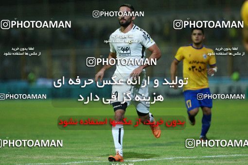 1256048, Masjed Soleyman, , لیگ برتر فوتبال ایران، Persian Gulf Cup، Week 8، First Leg، Naft M Soleyman 0 v 2 Sepahan on 2018/09/27 at Behnam Mohammadi Stadium