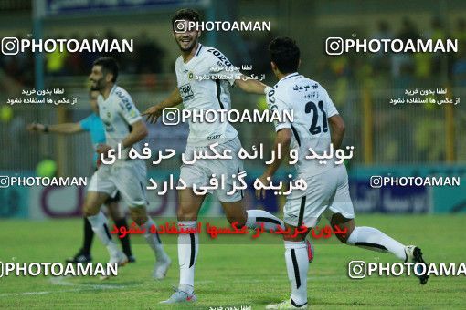 1256228, Masjed Soleyman, , لیگ برتر فوتبال ایران، Persian Gulf Cup، Week 8، First Leg، Naft M Soleyman 0 v 2 Sepahan on 2018/09/27 at Behnam Mohammadi Stadium