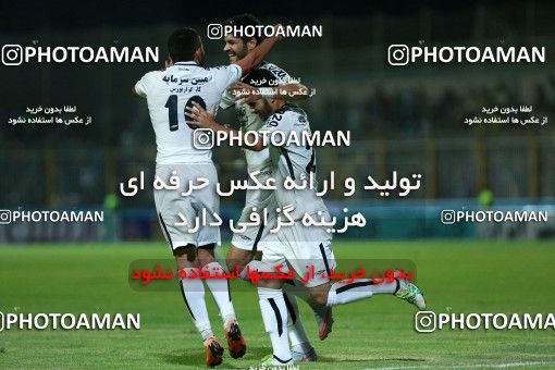 1256152, Masjed Soleyman, , لیگ برتر فوتبال ایران، Persian Gulf Cup، Week 8، First Leg، Naft M Soleyman 0 v 2 Sepahan on 2018/09/27 at Behnam Mohammadi Stadium
