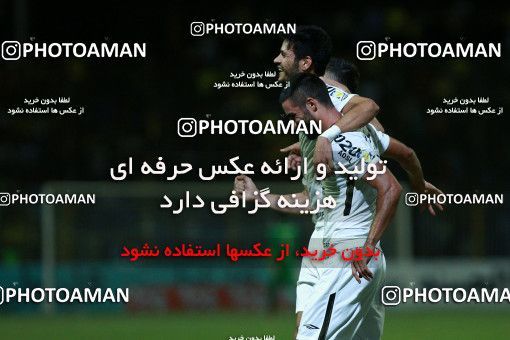 1256063, Masjed Soleyman, , لیگ برتر فوتبال ایران، Persian Gulf Cup، Week 8، First Leg، Naft M Soleyman 0 v 2 Sepahan on 2018/09/27 at Behnam Mohammadi Stadium